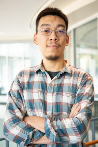 Guangbo Xu